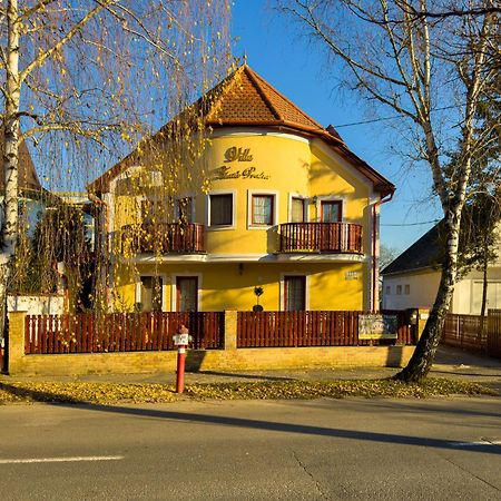 Villa Zlata Praha Хевиз Экстерьер фото