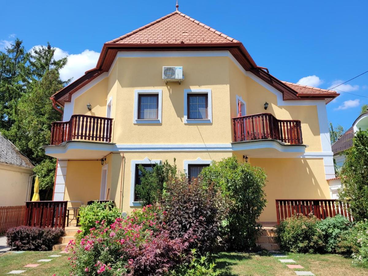 Villa Zlata Praha Хевиз Экстерьер фото